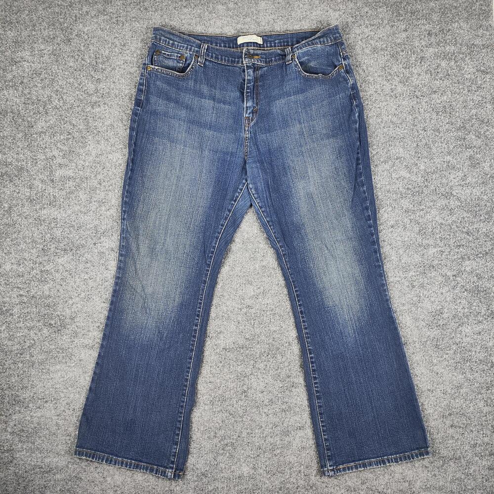 Levis 515 Jeans Womens 16 Short Blue Medium Wash Mid Rise Boot Cut Stretch Denim